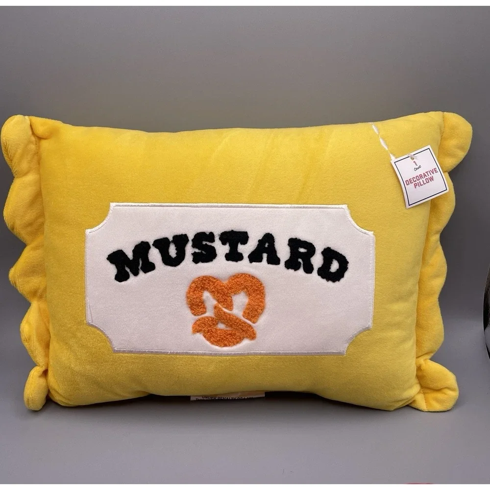 NWT Ketchup & Mustard Throw Pillow Set BFF Novelty‎ Food Plush Target Disc.